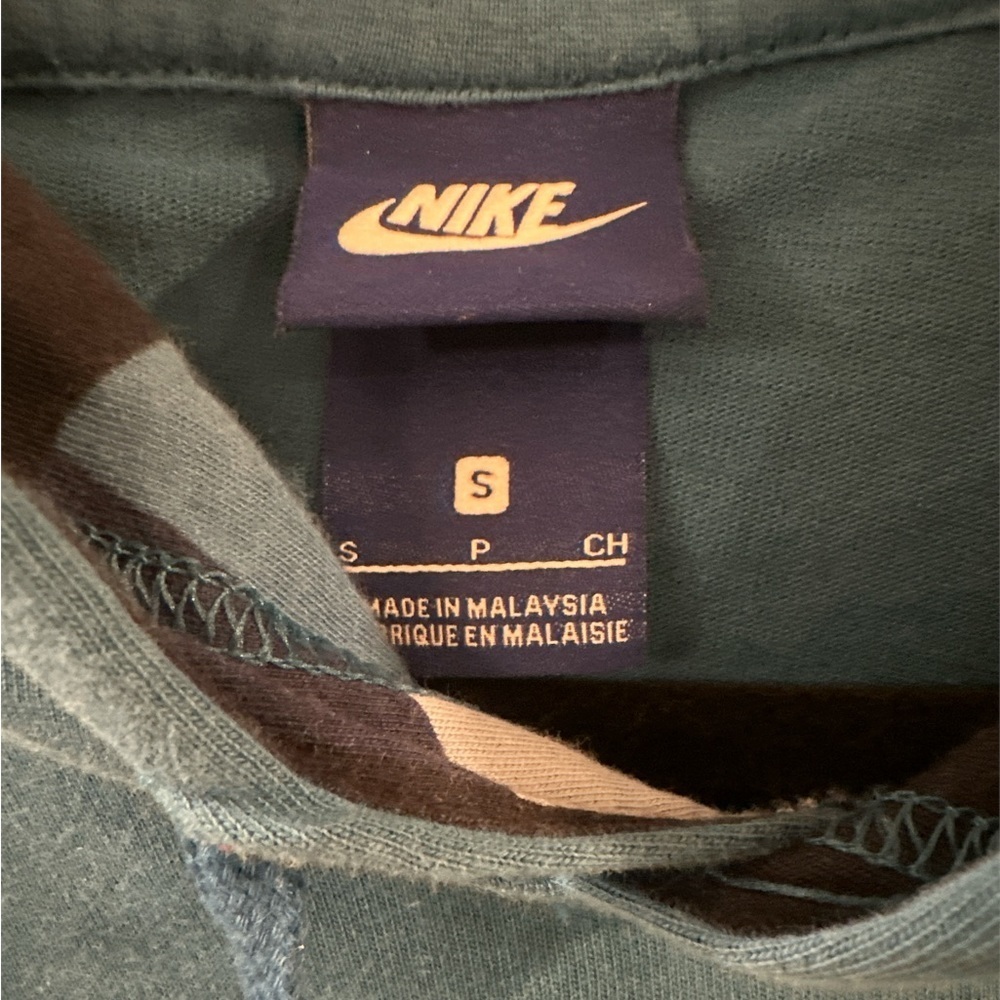 Nike Vintage Women’s Hoodie Blue Tag Size Small Excellent Condition - Picture 3 of 3